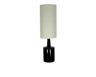 Modern Black Ceramic Table Lamp with Tall White Fabric Shade – Contemporary Accent Lighting