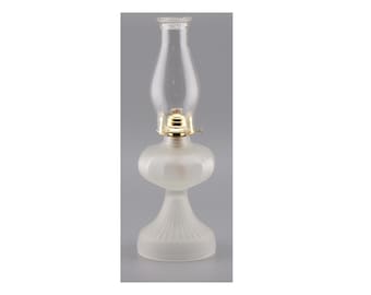 Vintage stijl matglazen elektrische olielamp met kralenschoorsteen, witte orkaanaccentlamp - 17 7/8" hoog
