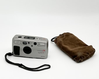 Yashica T5 Carl Zeiss Tessar 35mm Compact Film Camera Kyocera
