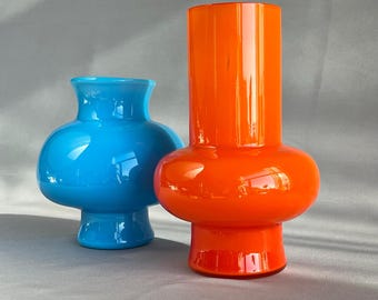 Swedish mid-century-modern vases. Blue by Erik Höglund for Boda. Red by Rosdala Glasbruk.  Lovely vintage vases.