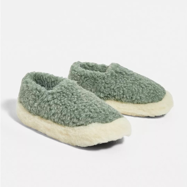 SIBERIAN SLIPPERS GREEN  aus 100% wolle