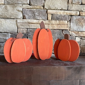 Wooden pumpkin trio, Halloween decoration, thanksgiving decoration