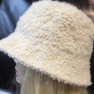 Chic Hand-Knit White Bucket Hat and Trendy Crochet Bucket Hat Duo Fluffy winter bucket hat