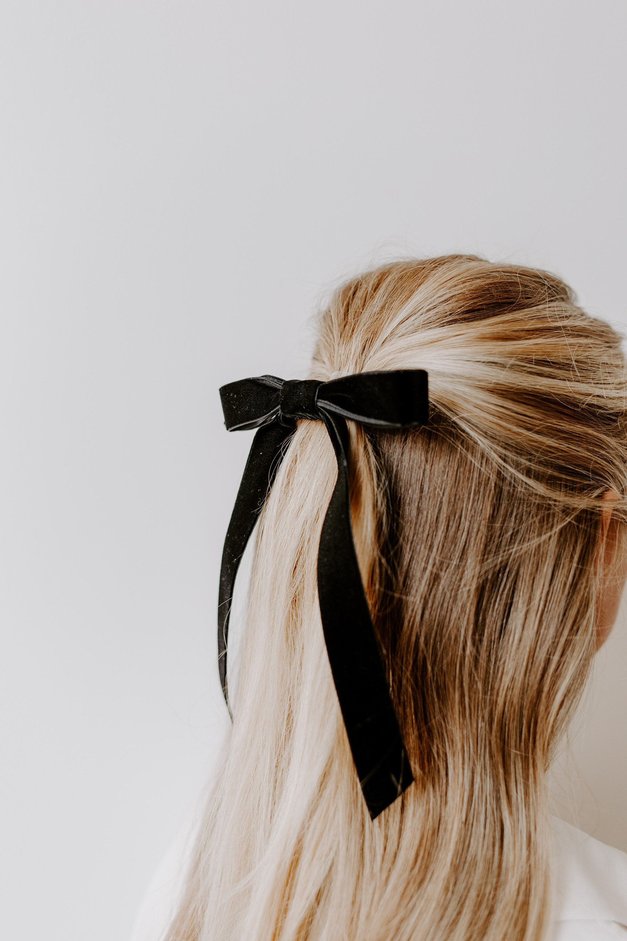 3 WAYS TO STYLE A VELVET BOW ❤️ #hairtok #hairtutorial