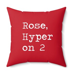 Rose Hyper on 2, Funny Christmas Pillow, Kevin Alone Christmas Movie Quote, Funny Holiday Pillow, Kevin McAllister, Wet Bandits Alone PIllow