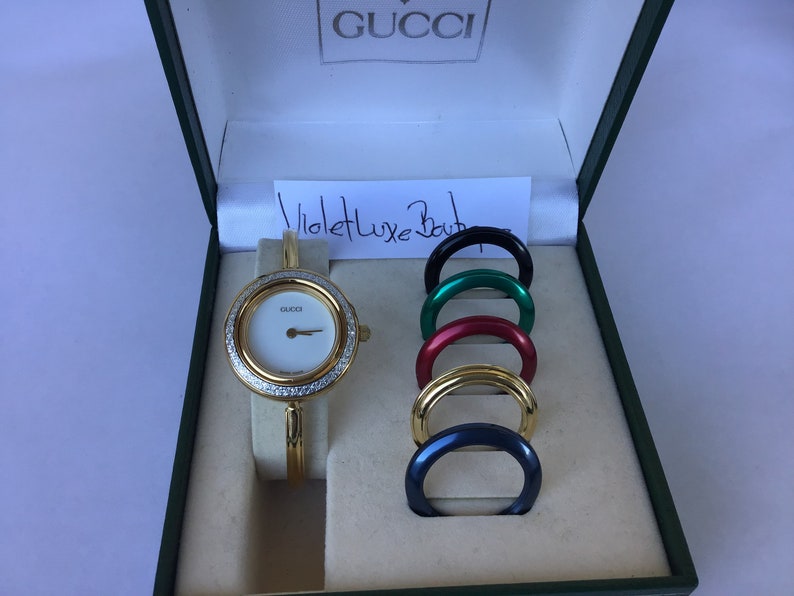 Vintage Gucci Bezel Bangle Watch Gold Tone Mint Condition 