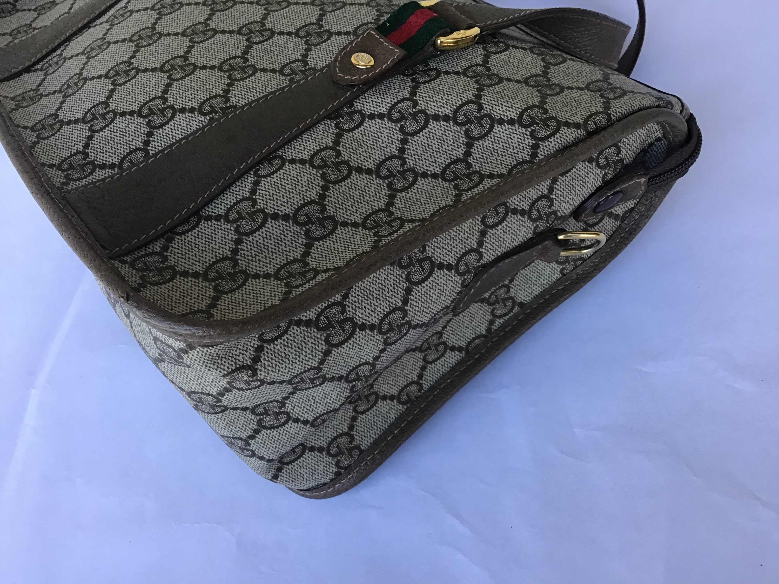 Pin by Anna Acuña on handbags  Brown gucci bag, Gucci disco bag