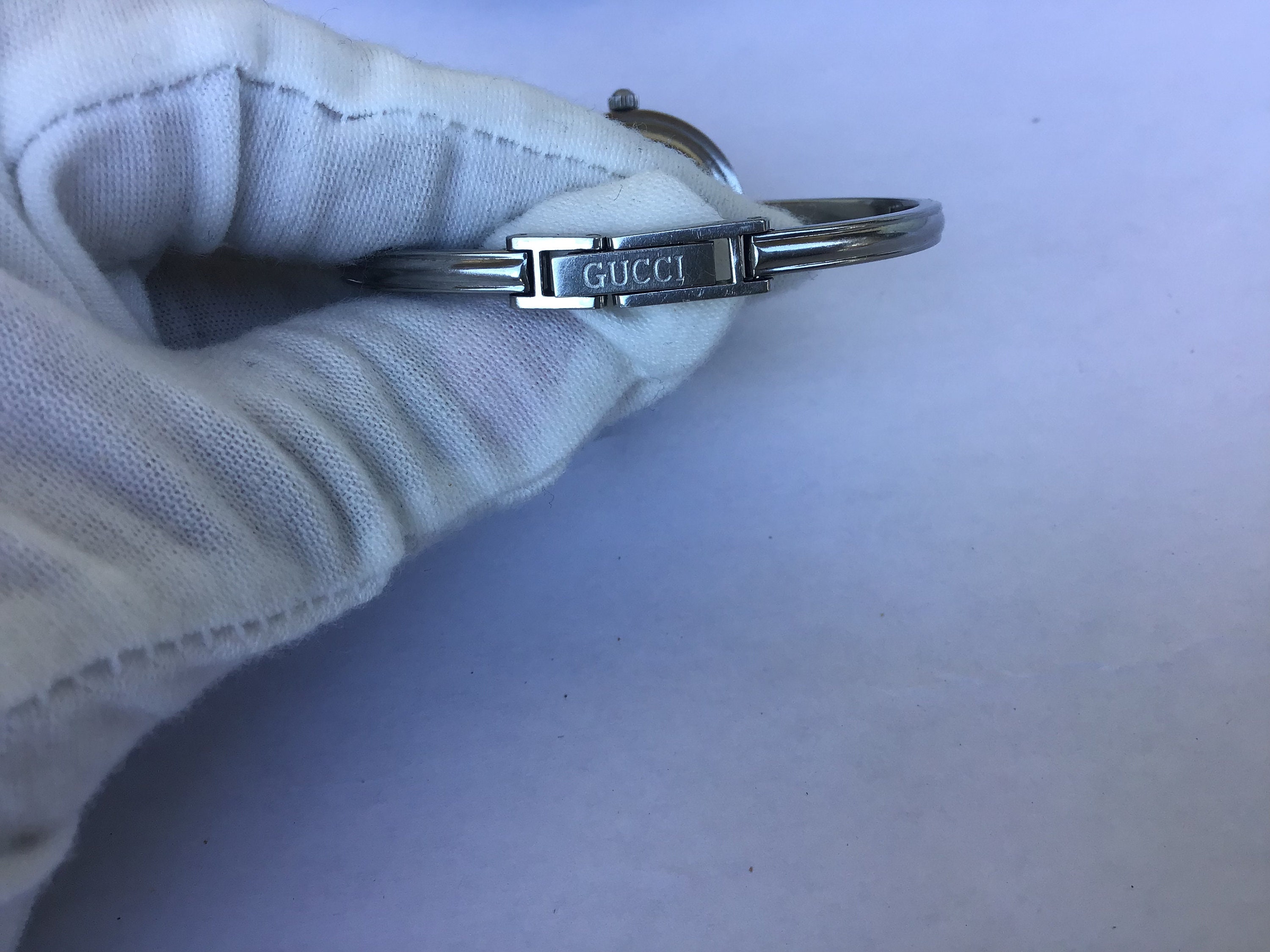 1990's Vintage Gucci 11/12.2 Interchangeable Bezel Bangle