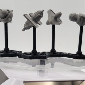 Conflicto terrestre: Satélites