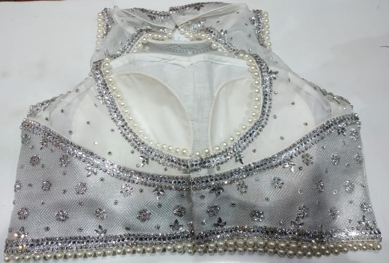SILVER /& WHITE Readymade Choli Stitched Top Saree Wedding Party Wear Art Silk Beaded Blouse Marriage Tunic Sari for Women