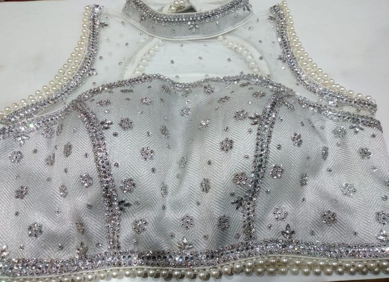 SILVER /& WHITE Readymade Choli Stitched Top Saree Wedding Party Wear Art Silk Beaded Blouse Marriage Tunic Sari for Women