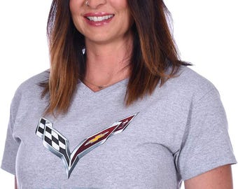 JH Design Women's Chevy Corvette C7 Emblem T-Shirt V-Neck Gray