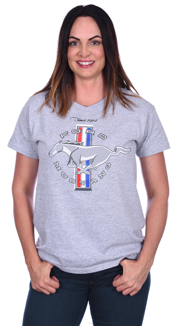 JH Design Honda T-Shirt Classic Red White /& Blue Logo Mens Crewneck T-Shirt