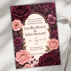 Invitación de boda en tonos ciruela y malva, plantilla floral de cumpleaños morada en Canva para Evite, descarga digital editable con acuarela romántica y bohemia.