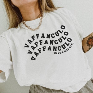 Top selling t shirts Etsy Italia