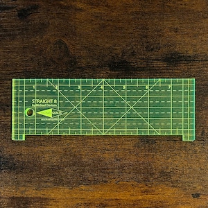 STRAIGHT 8® - 1/4" Acrylic Ruler Template for Longarm and Domestic Machine Quilting.