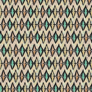 Peut inclure: Motif répété de losanges noirs, turquoise, jaunes et beiges. Les diamants sont soulignés de noir et ont un aspect texturé, dessiné à la main, sur un fond beige clair. Le motif a une esthétique tribale ou géométrique.