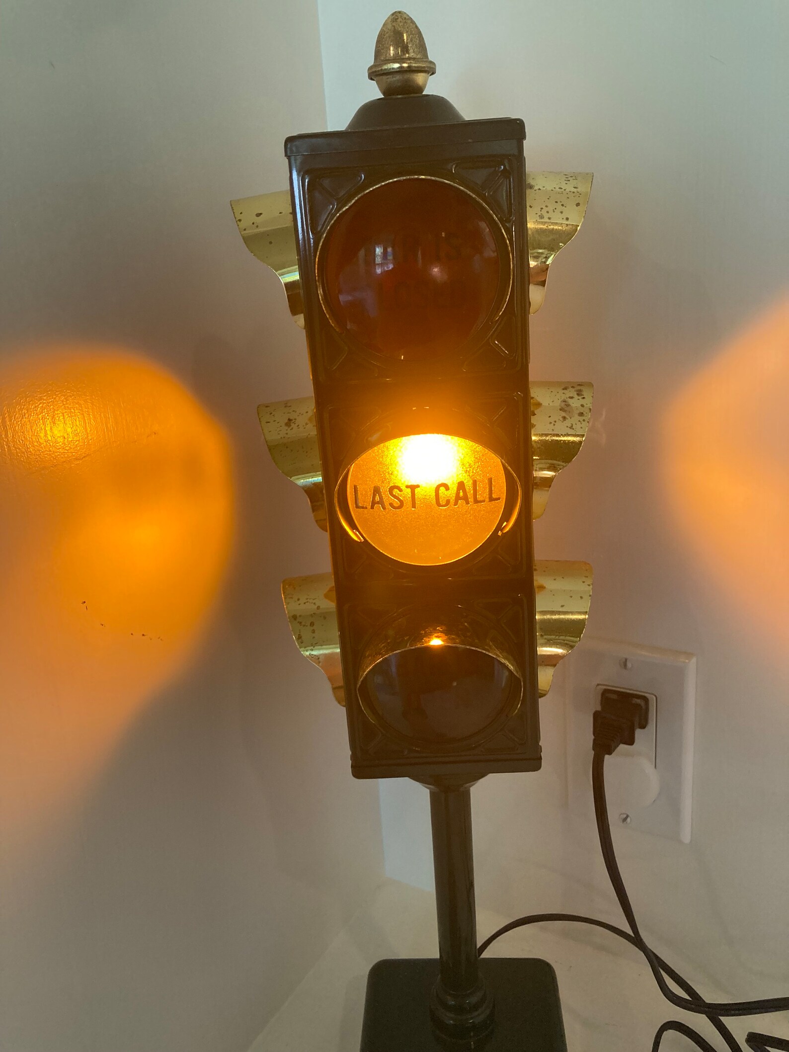 Vintage B & B Traffic Light Bar Light Bar Light Stoplight Bar Closed