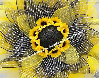 Yellow sunflower, housewarming gift, flower wreath, front door decor