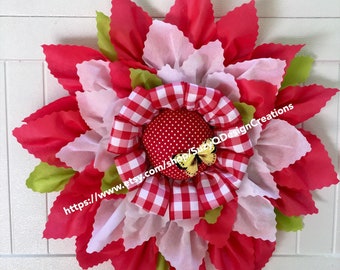 Strawberry flower, Boho wreath, Spring wreath, flower wreath, housewarming, shabby chic, farmhouse