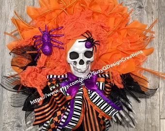 Skeleton wreath, Halloween Wreath, Skeleton, Halloween Door Decor, Spooky Door Wreath, creepy wreath
