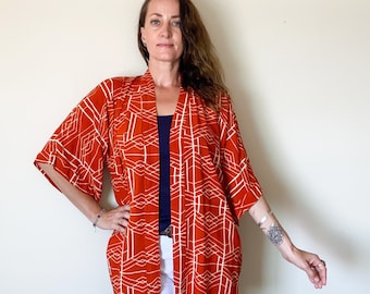 Geometrische Rayon Duster Jacke, leichte Kimono-Vertuschung mit abgetrenntem Gürtel