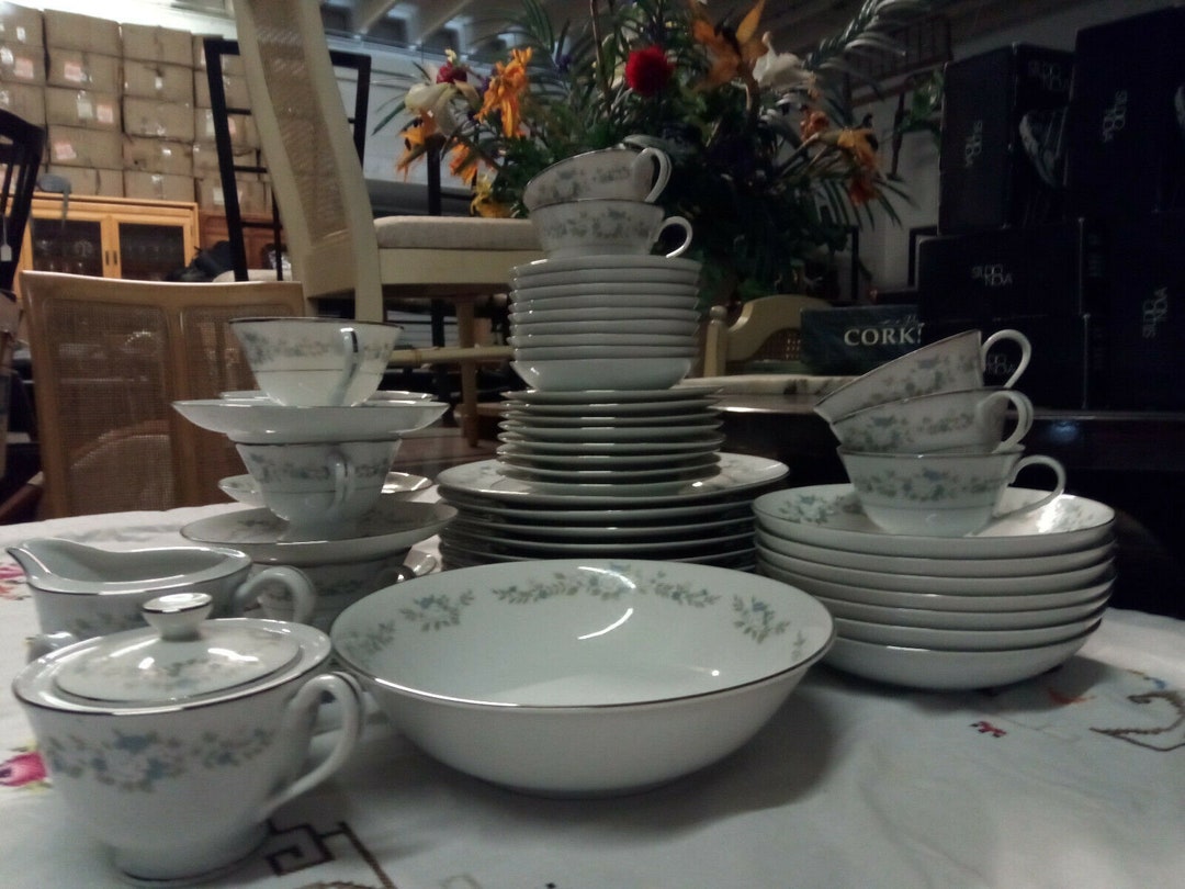 Yorkshire by Enkore Pattern 6815, 54 Piece China Dinnerware Set Etsy