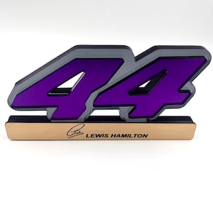Lewis Hamilton Number 44 - Decorative Plexiglass flat Display (140mmx90mmx10mm) for F1 Lovers