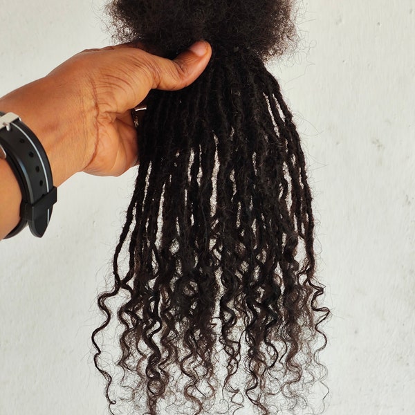 100 Anwi curly Microlocs made from 100% human hair sizes 0.3cm-Anwi curly tips dreadlock extensions