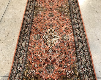 Size:2/6 feet handmade silk runner