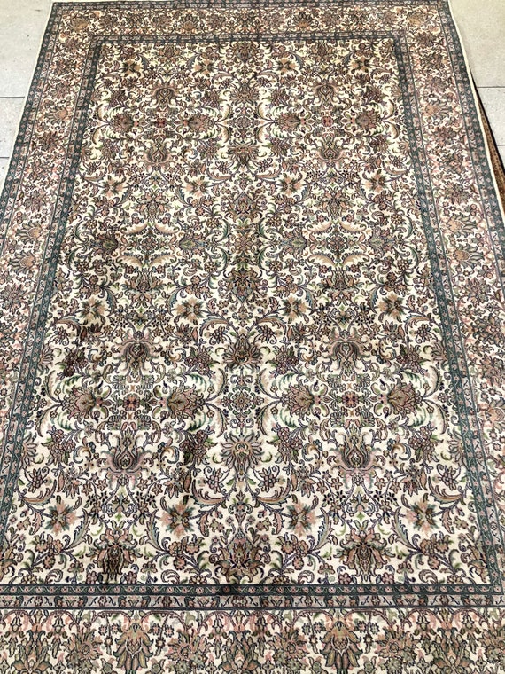 美しいデザインのラグ・カーペット、インドカシミール絨毯 【公式通販】