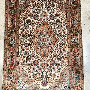 Size: 2x3 ft. Handmade kashmir silk carpet image 1