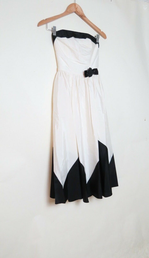 Vintage 70s 80s Candi Jones Black White Dress 5