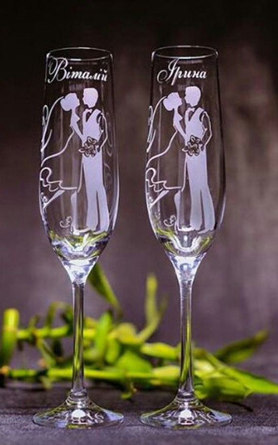 Bride And Groom Champagne Glasses Glasses Set Wedding Glasses Etsy