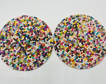 2 posavasos con diseño de pintura de diamantes. Los colores pueden variar.