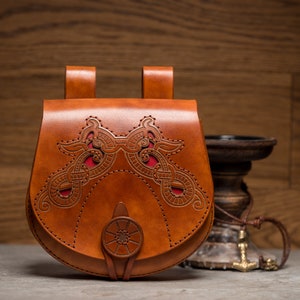 Leder Gürteltasche im Mittelalter Stil - Wikinger Style Leder Hüfttasche