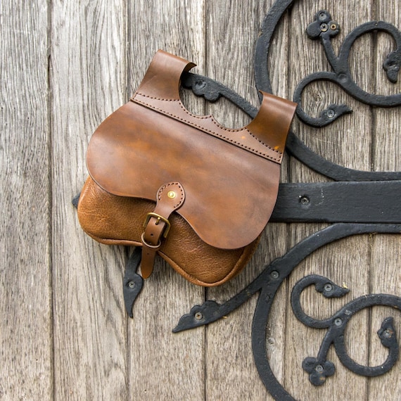 Cintura Pirata Fondina Per Spada Regolabile In Pelle PU | Cintura Porta Pugnale Stile Medievale | Per Costume Cosplay E LARP Accessorio Cosplay Rinascimentale
