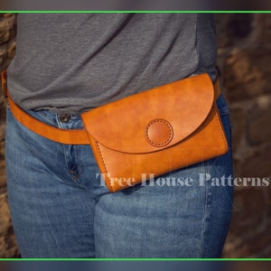Handmade leather belt bag with belt attached, leather belt purse, spacoius leather hip bag, leather travel bag, leather festival bag,