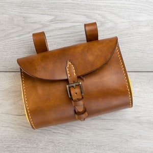 Personalisierte Damen Leder Gürteltasche, Festival Tasche, mittelalterliche Leder Gürteltasche, Taillentasche, Leder Reisetasche