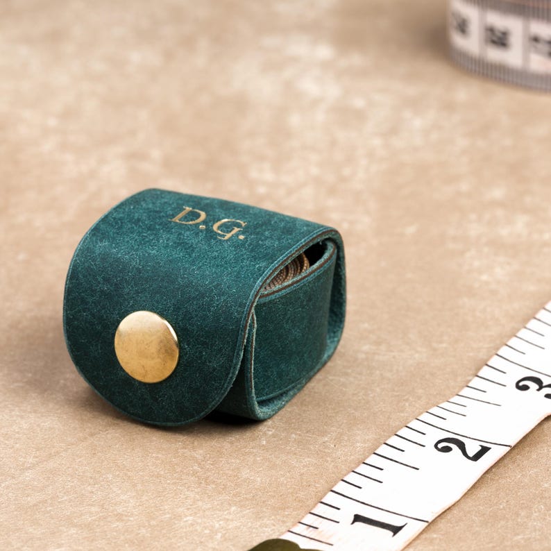 Leather Measuring Tape Case – Personalised Sewing Tool Holder – Gift for Tailor Ortensia