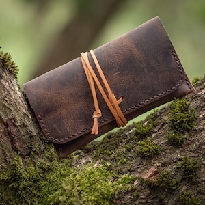 Handmade leather tobacco pouch, rolling tobacco case, leather tobacco case, pull up leather