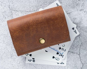 Handmade Leather Playing Card Case – Personalised Full-Grain Deck Holder