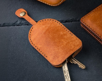 Leather Key Holder - Full Grain Leather Key Wallet, Minimalist Unisex Design, Personalised