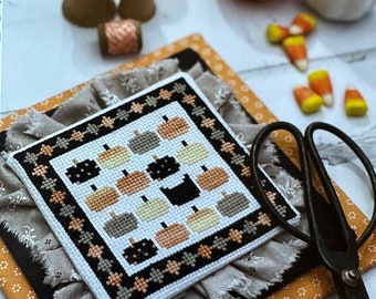 Primrose Cottage Stitches - Boo Bash - Halloween Cross Stitch