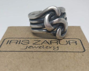 Silver love knot ring