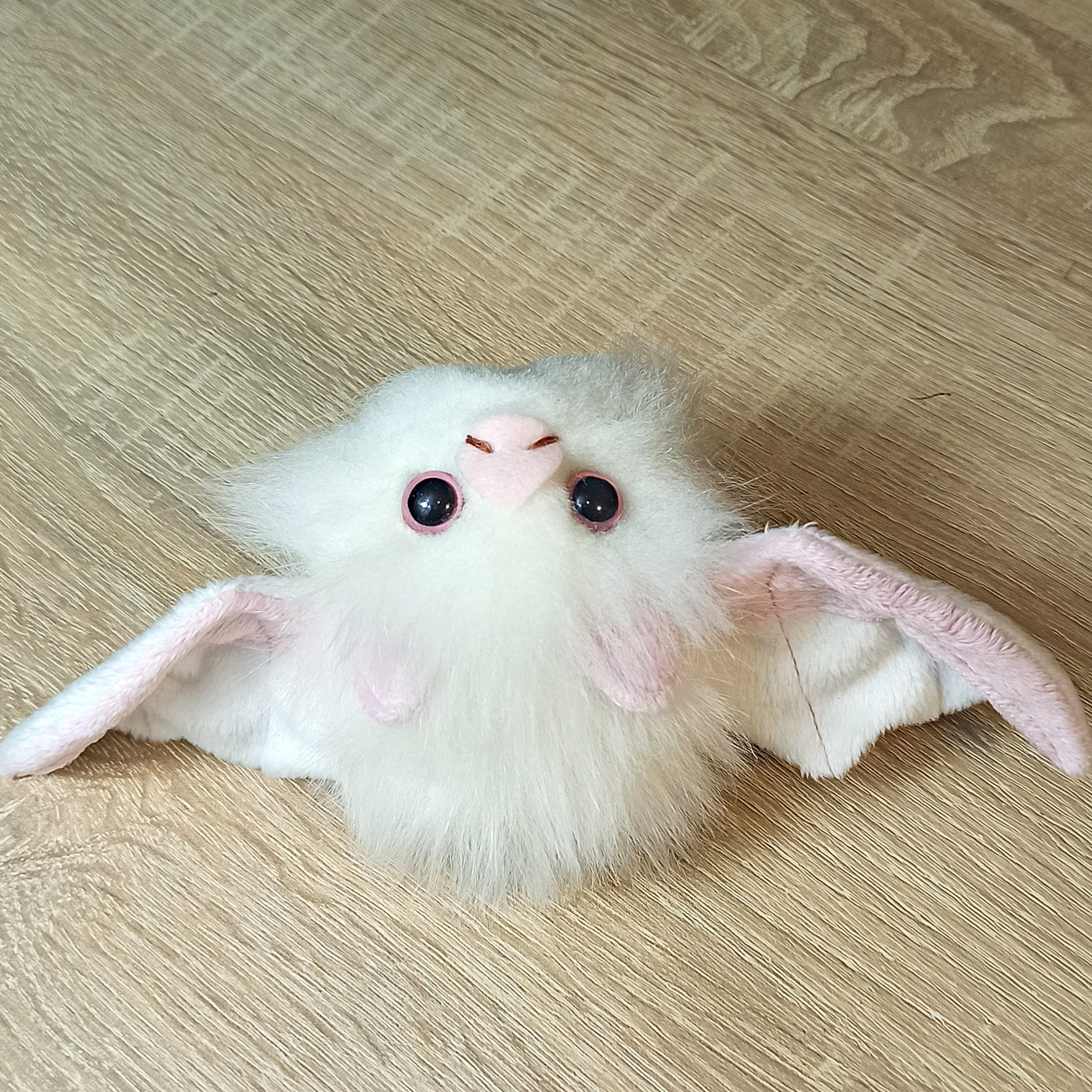 コウモリのぬいぐるみ、かわいいアルビノコウモリ、コウモリの