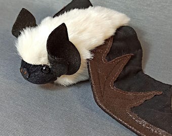 コボリサヤカ　ぬいぐるみ　 アルビノコウモリ 人気作家コボリサヤカ作家ぬいぐるみ アルビノコウモリ限定品