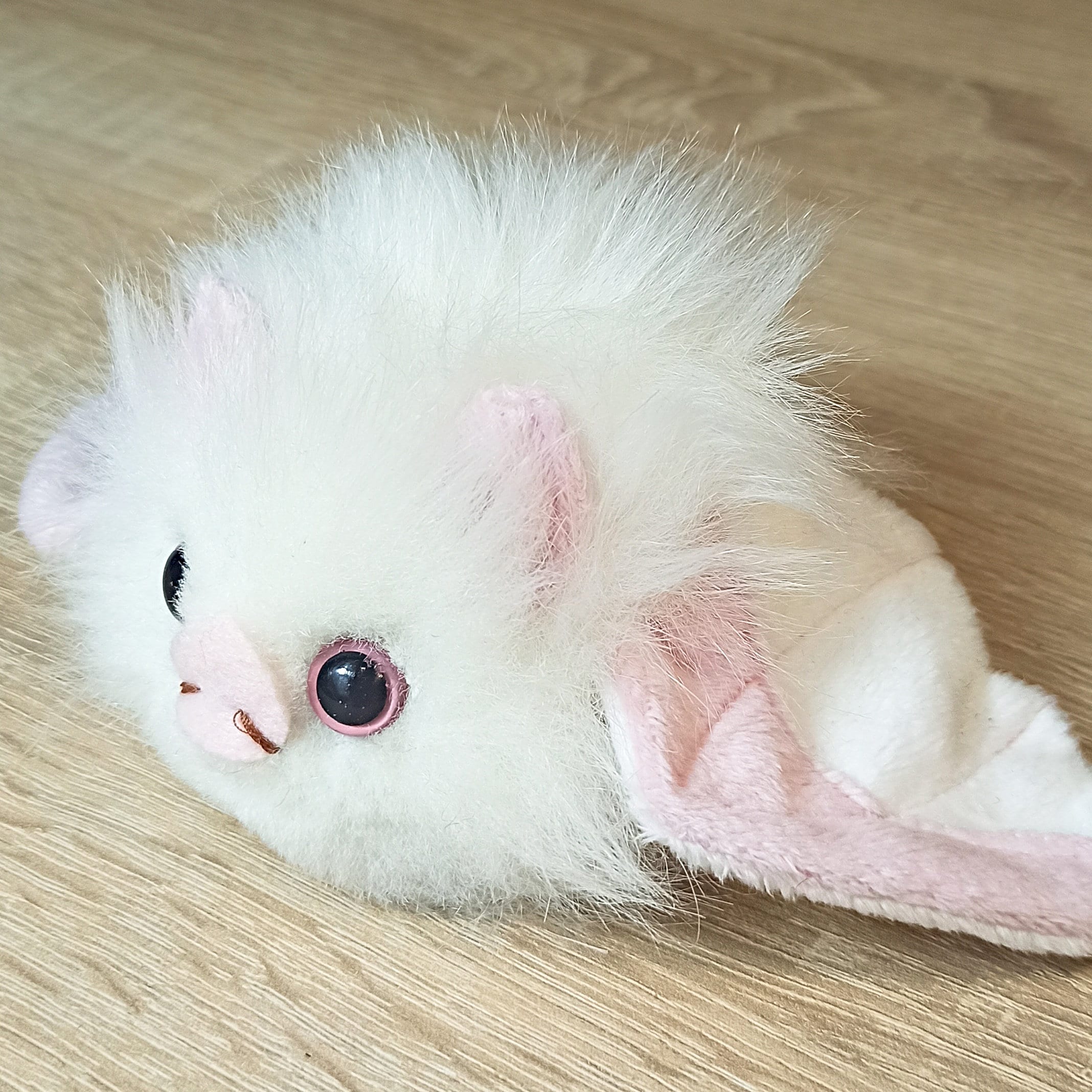 コウモリのぬいぐるみ、かわいいアルビノコウモリ、コウモリの