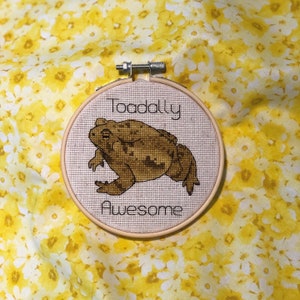 Toadally awesome, toad, amphibian animal cross stitch pattern - PDF instant download