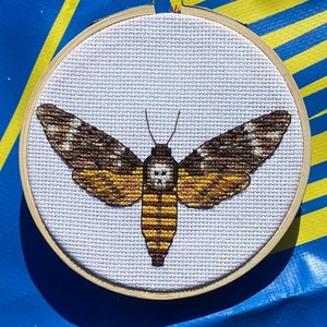 Death&#39;s head hawk moth, sphinx moth, insect scientific cross stitch pattern - PDF Instant Download